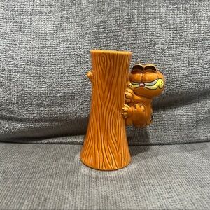 Garfield the Cat Enesco Ceramic Bud Flower Vase Claws in Tree 5" Vintage 1981